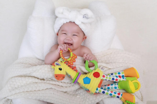 启东宝宝为什么会吐奶 启东宝宝为什么会吐奶